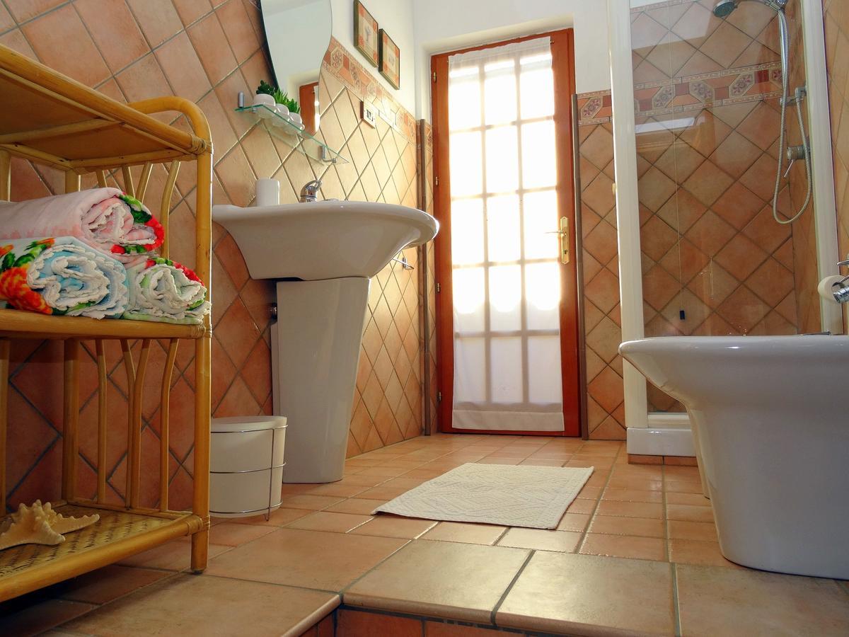 Bb Doliahouse Bed and Breakfast Dolianova Kamer foto